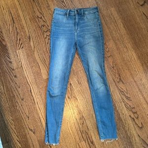 Abercrombie and finch jean leggings